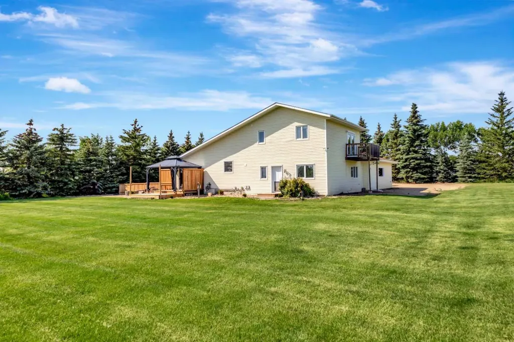 48541 Range Road 3263 Rural SK S0M 1R0