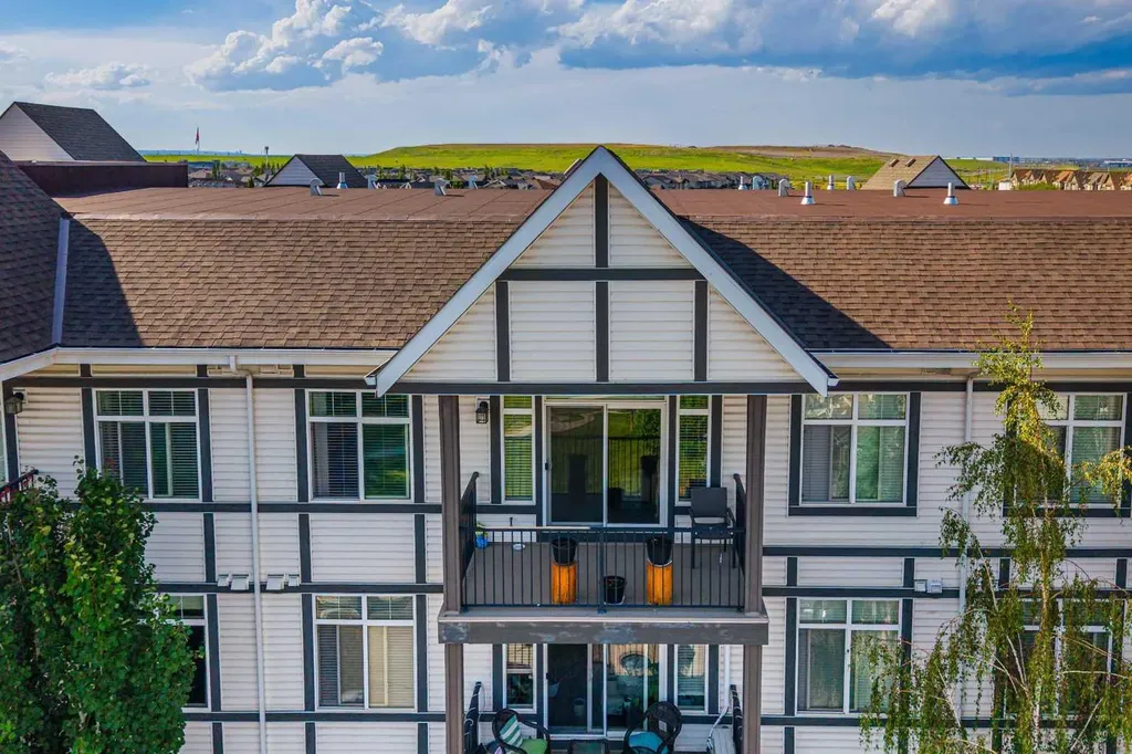 6603 New Brighton Avenue SE Calgary AB T2Z 5E5