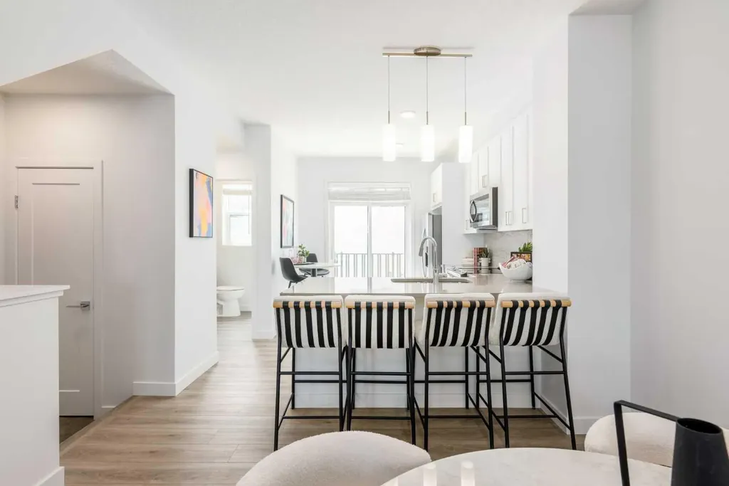90 Heirloom Passage SE Calgary AB T3S 1H2