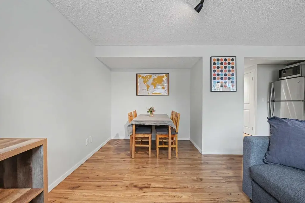 20A Beaver Dam Place NE Calgary AB T2K 4X3