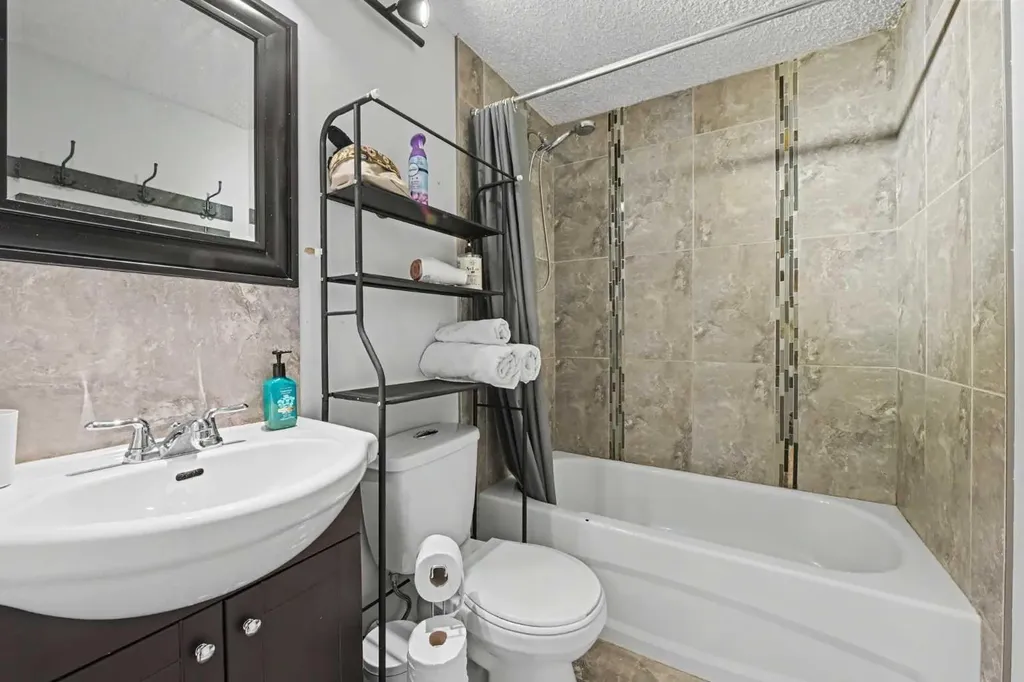 20A Beaver Dam Place NE Calgary AB T2K 4X3