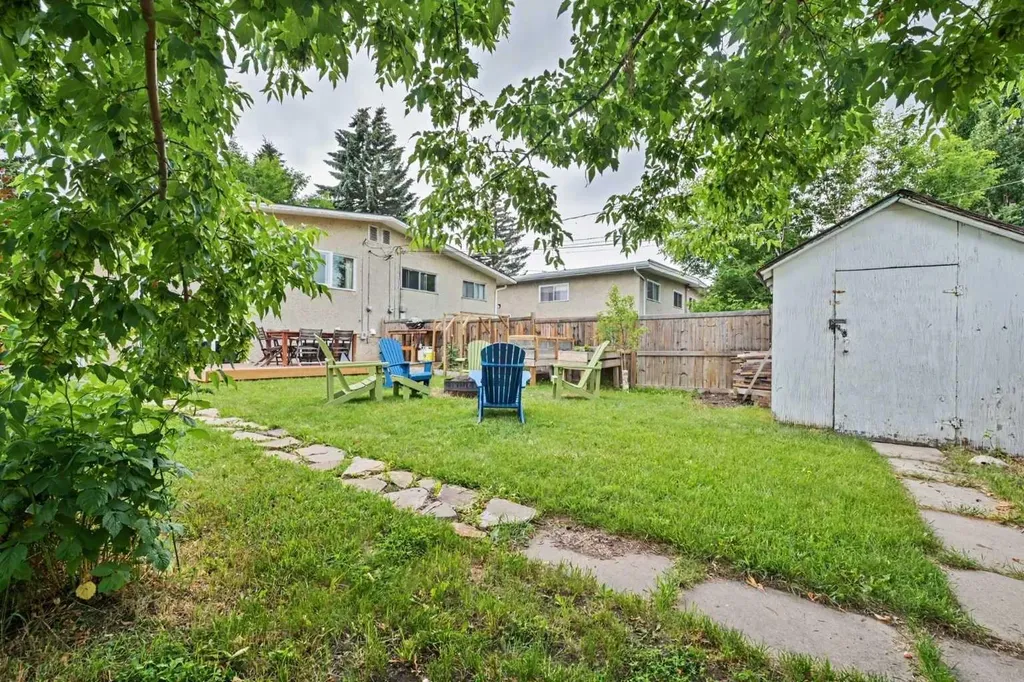 20A Beaver Dam Place NE Calgary AB T2K 4X3