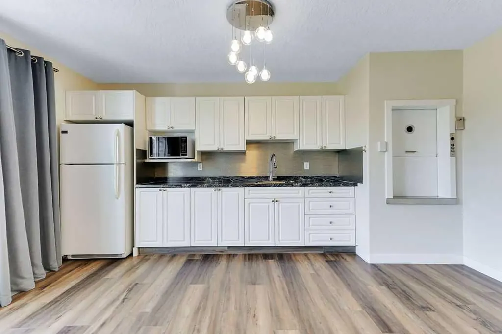 41207 Range Road 263 Rural Lacombe County AB T4L 2N4