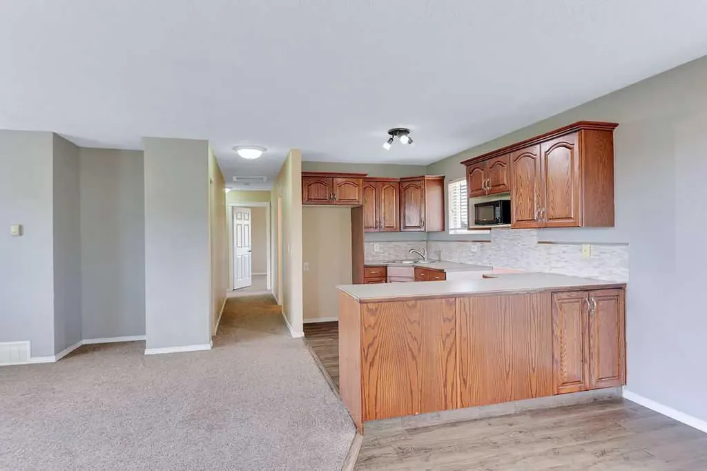 41207 Range Road 263 Rural Lacombe County AB T4L 2N4