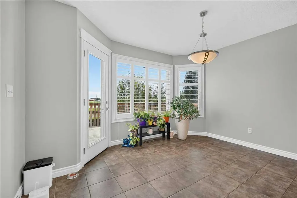 772 Carriage Lane Drive Carstairs AB T0M 0N0