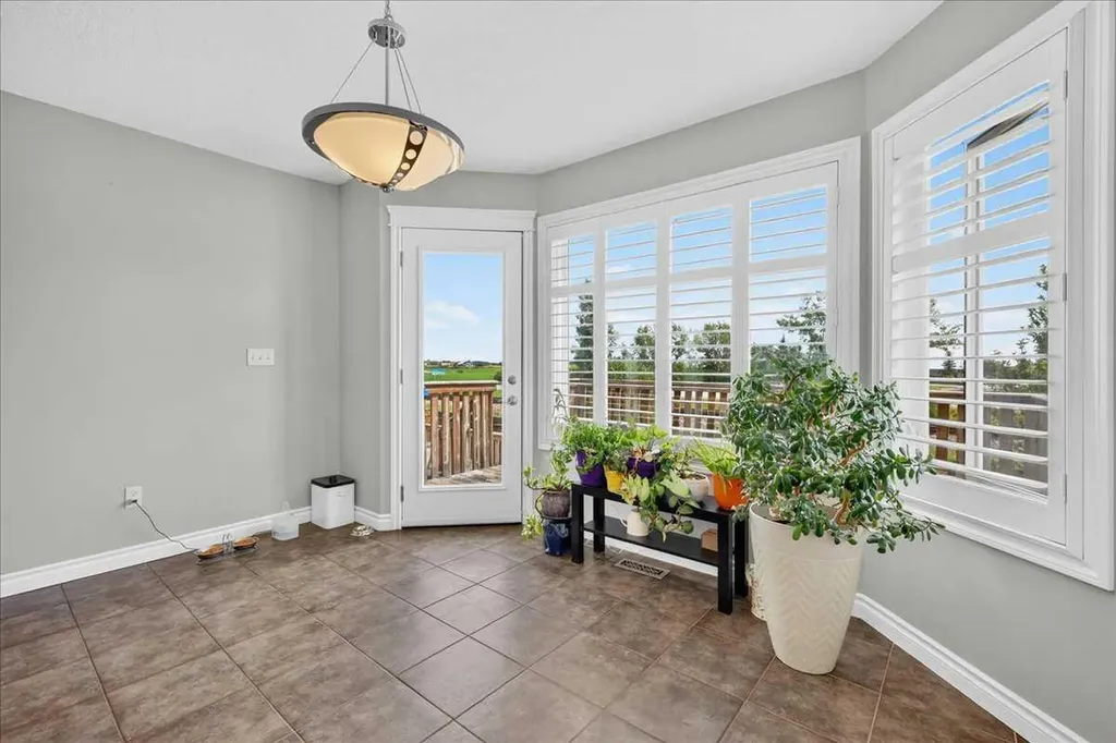 772 Carriage Lane Drive Carstairs AB T0M 0N0
