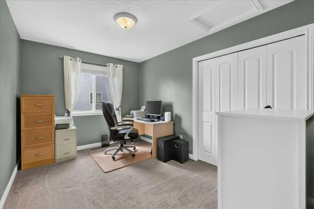 772 Carriage Lane Drive Carstairs AB T0M 0N0