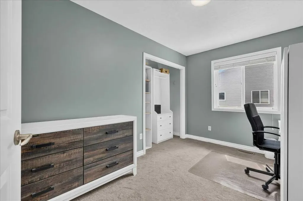 772 Carriage Lane Drive Carstairs AB T0M 0N0