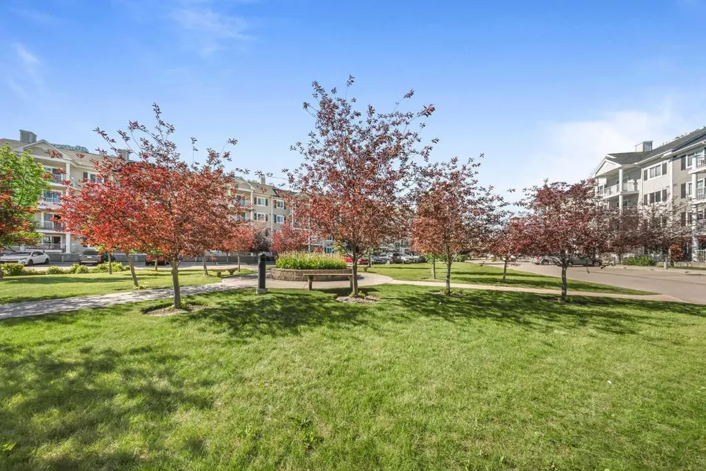 10 Country Village Park Calgary AB T3K 0W5