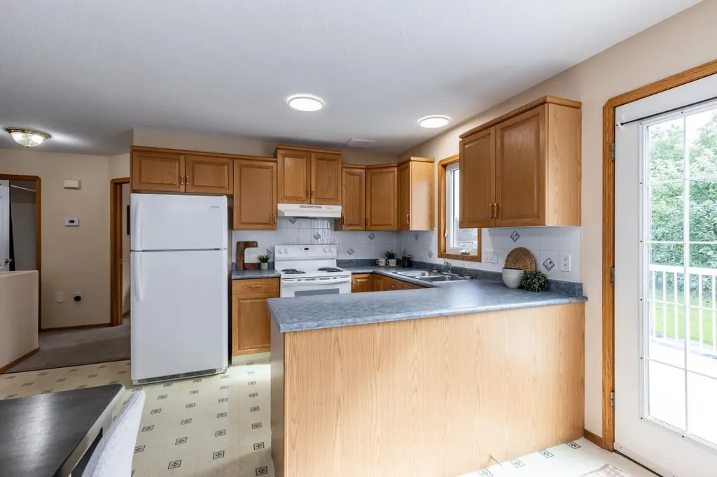 367 Woodman Avenue SE Medicine Hat AB T1A 8T6