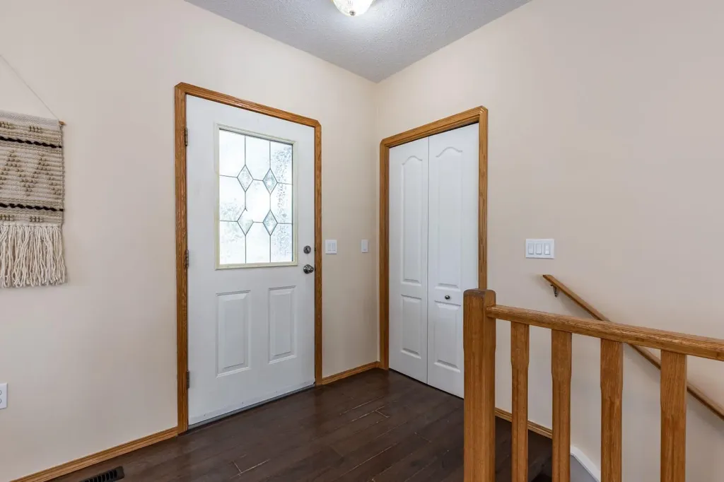367 Woodman Avenue SE Medicine Hat AB T1A 8T6
