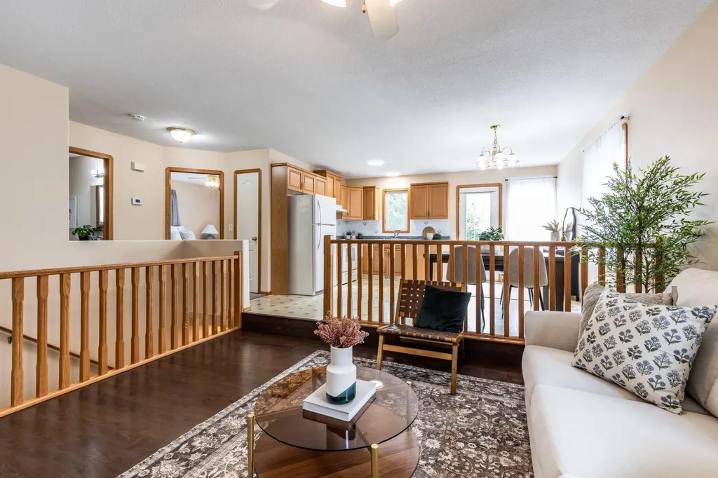 367 Woodman Avenue SE Medicine Hat AB T1A 8T6