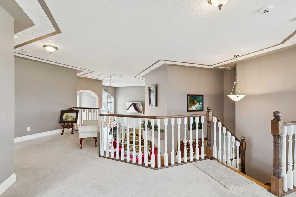 85 Mt Douglas Circle SE Calgary AB T2Z 3P3