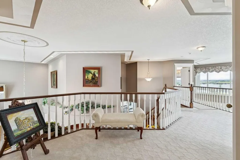 85 Mt Douglas Circle SE Calgary AB T2Z 3P3