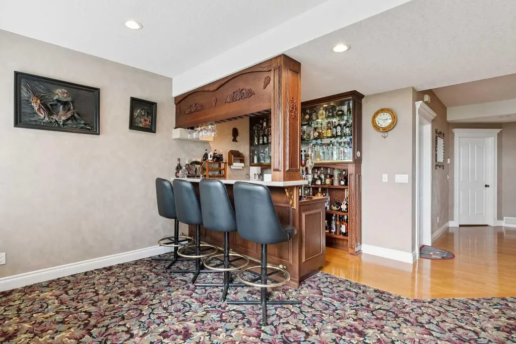 85 Mt Douglas Circle SE Calgary AB T2Z 3P3