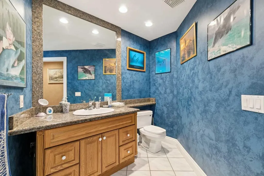 85 Mt Douglas Circle SE Calgary AB T2Z 3P3