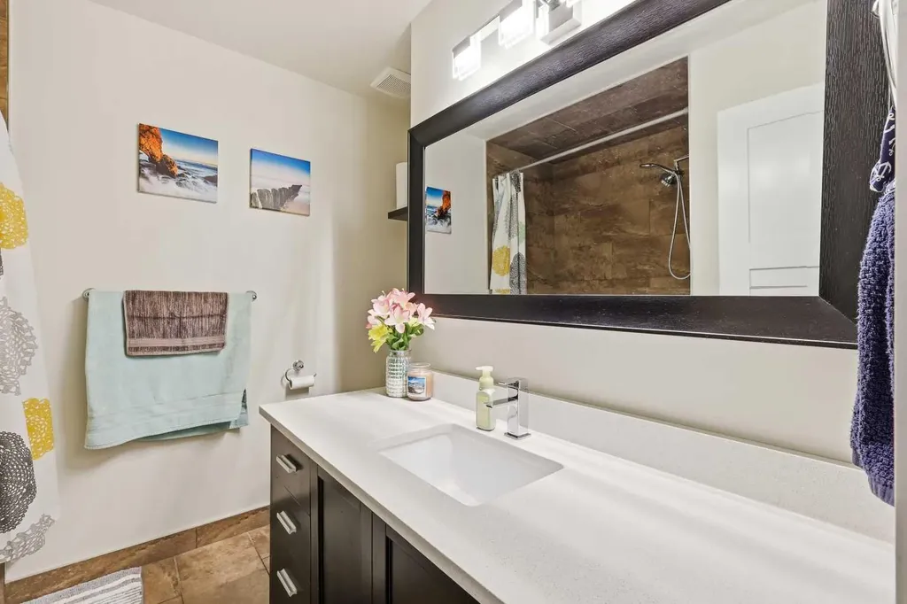 443 Brae Glen Crescent SW Calgary AB T2W1b6