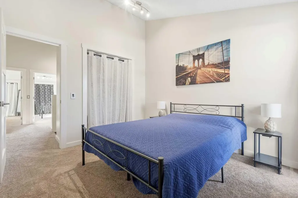 443 Brae Glen Crescent SW Calgary AB T2W1b6