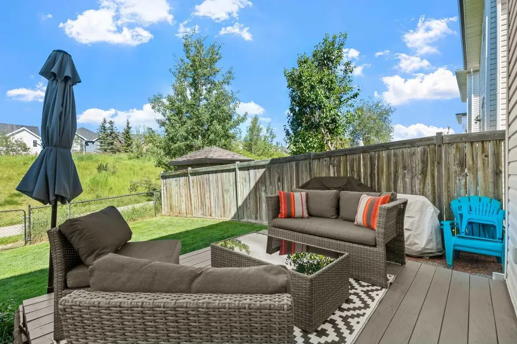71 Royal Birch Manor NW Calgary AB T3G5J8