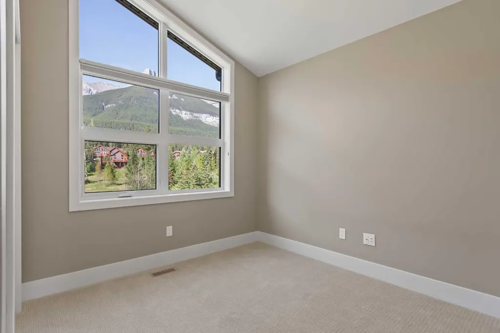 407 Riva Place Canmore AB T1W 3L4