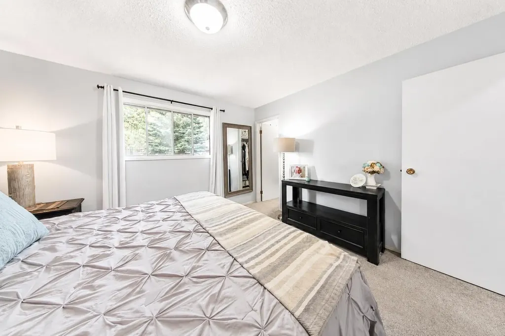 59 Northstar Drive Lacombe AB T4L 1R7
