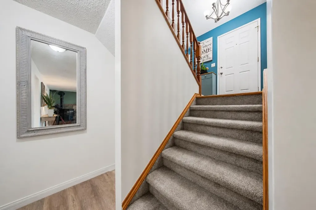59 Northstar Drive Lacombe AB T4L 1R7
