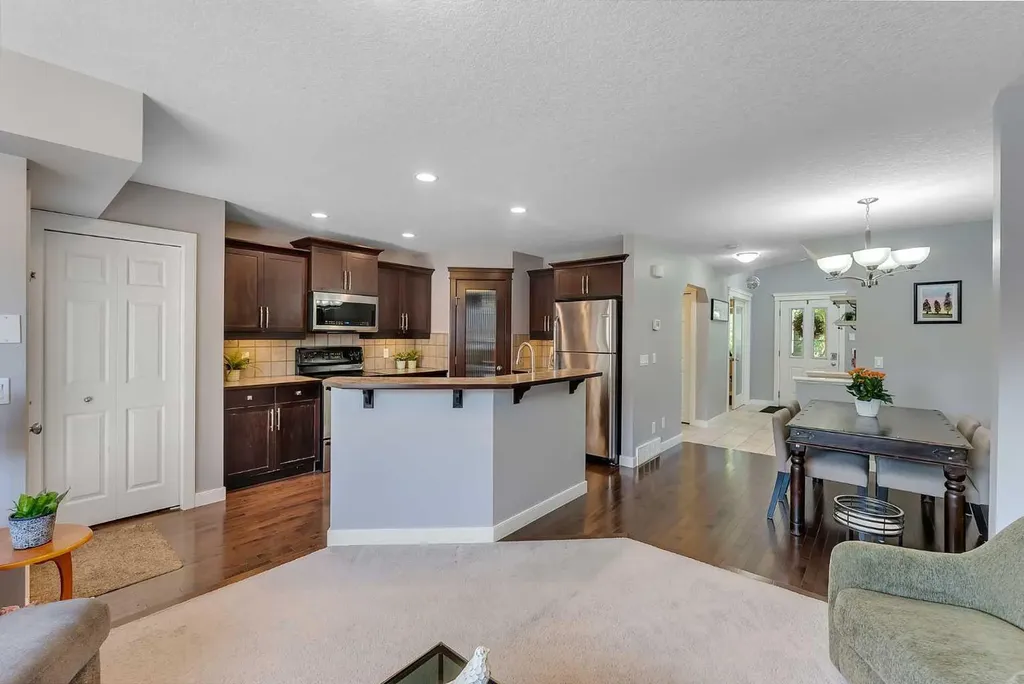 1264 Ravenswood Drive SE Airdrie AB T4A 0G9