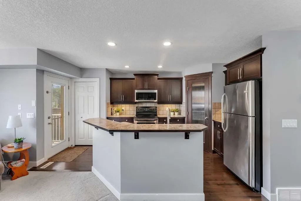 1264 Ravenswood Drive SE Airdrie AB T4A 0G9