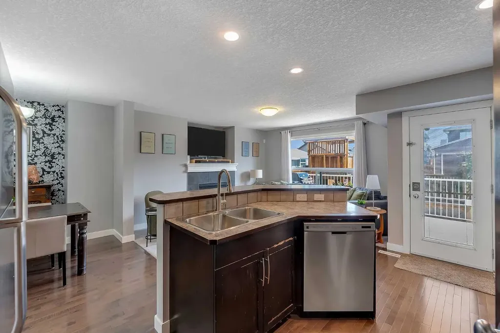 1264 Ravenswood Drive SE Airdrie AB T4A 0G9