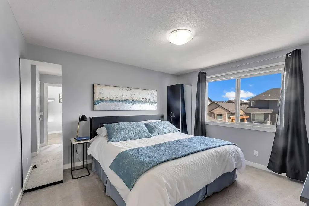 1264 Ravenswood Drive SE Airdrie AB T4A 0G9