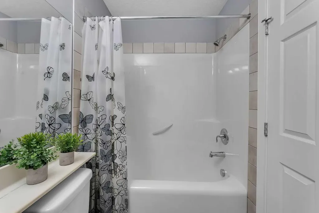 1264 Ravenswood Drive SE Airdrie AB T4A 0G9