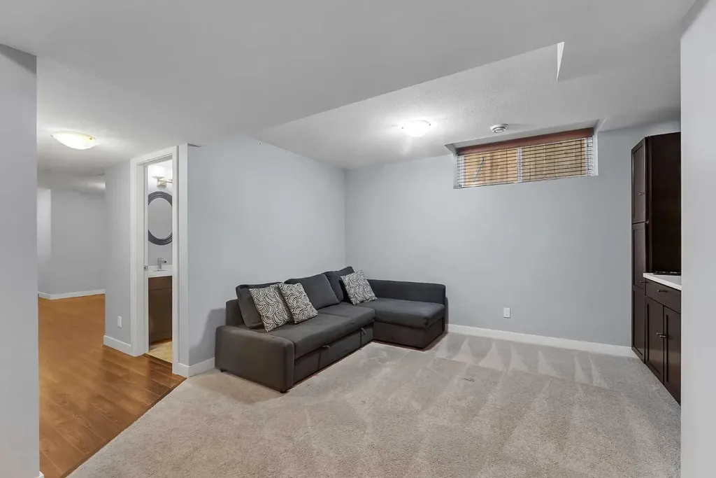 1264 Ravenswood Drive SE Airdrie AB T4A 0G9