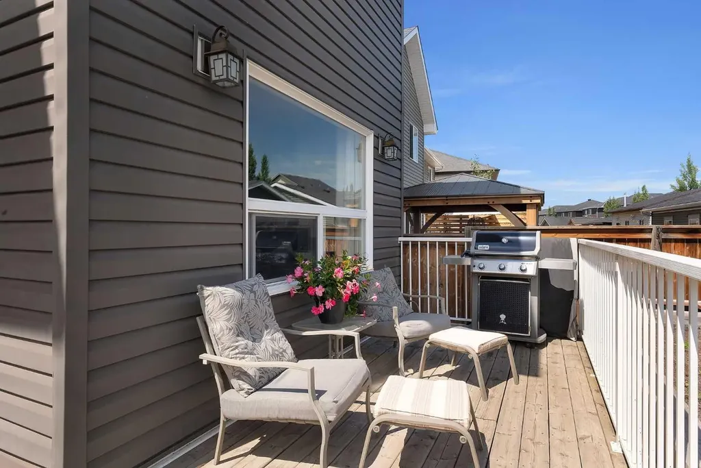 1264 Ravenswood Drive SE Airdrie AB T4A 0G9