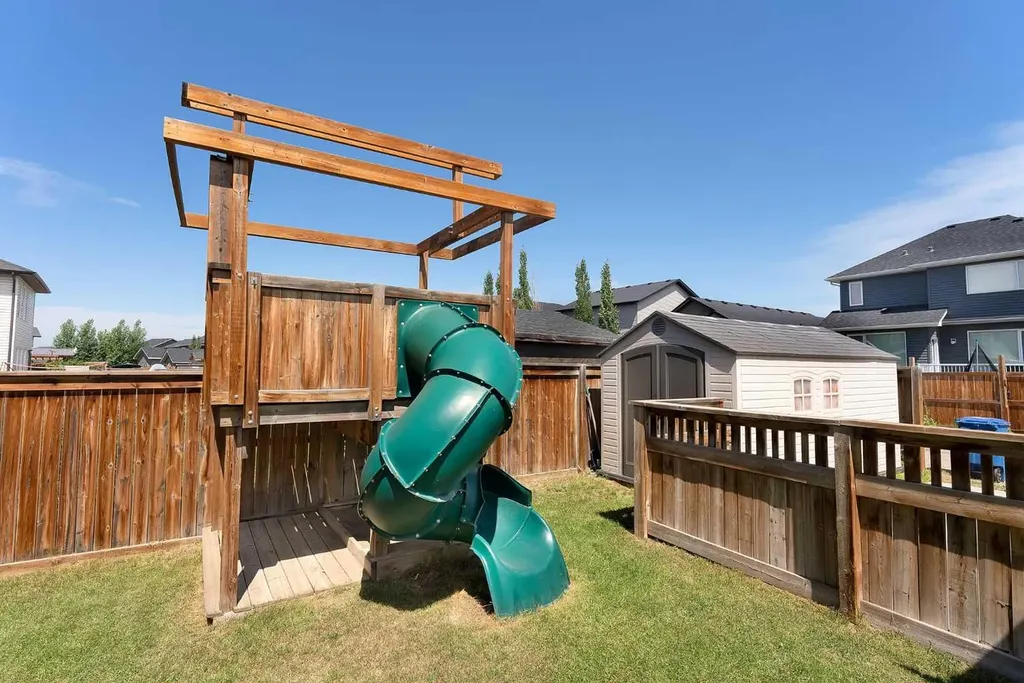 1264 Ravenswood Drive SE Airdrie AB T4A 0G9