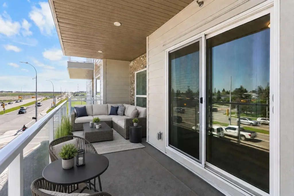 200 Harvest Hills Place NE Calgary AB T3K 2N3
