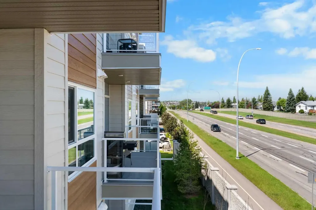 200 Harvest Hills Place NE Calgary AB T3K 2N3