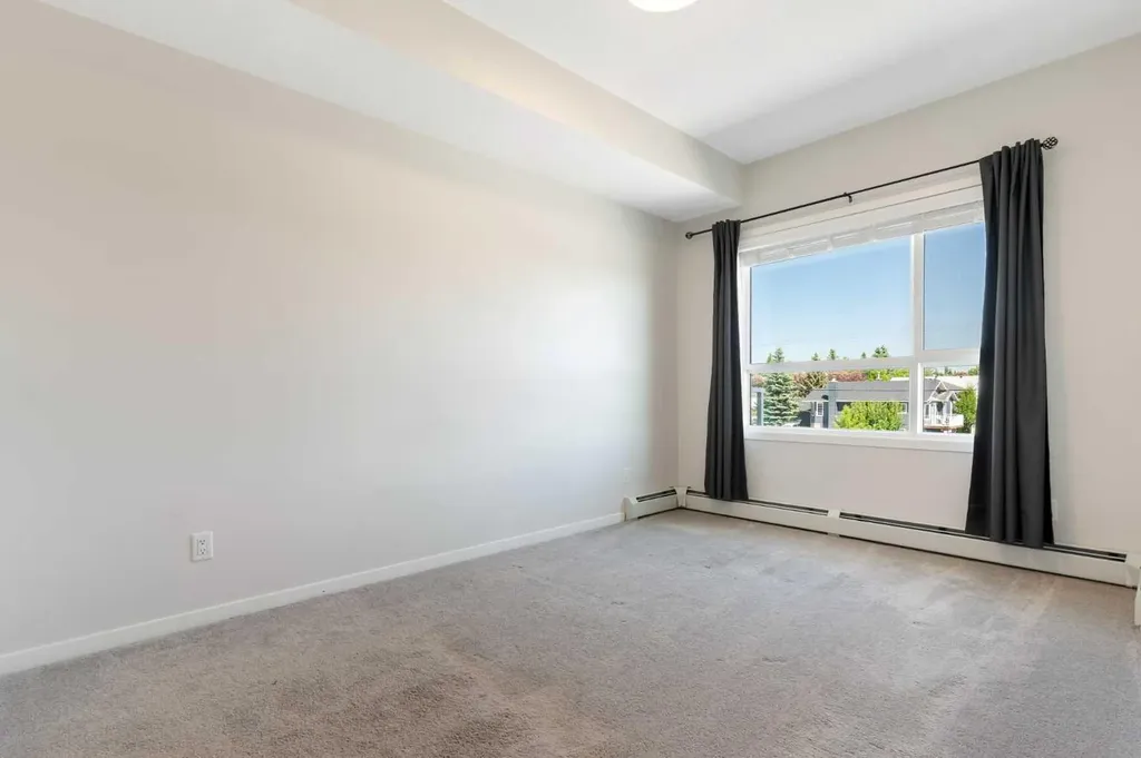 200 Harvest Hills Place NE Calgary AB T3K 2N3