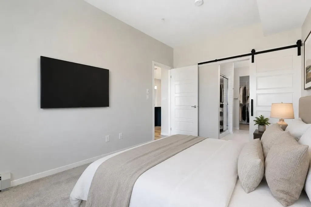 200 Harvest Hills Place NE Calgary AB T3K 2N3