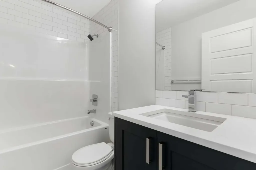 200 Harvest Hills Place NE Calgary AB T3K 2N3