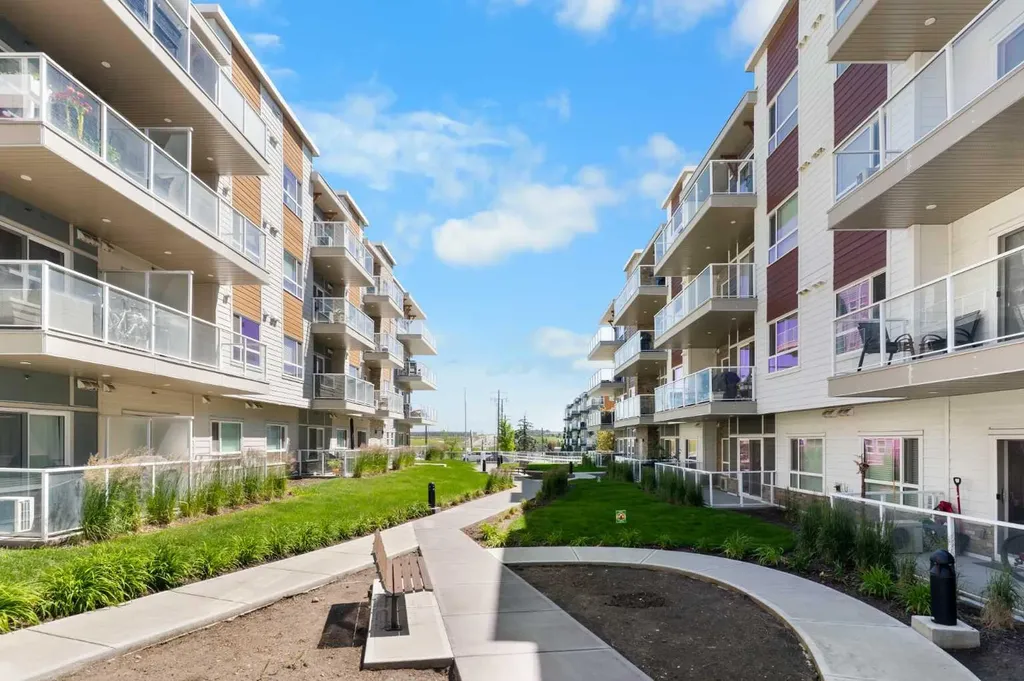 200 Harvest Hills Place NE Calgary AB T3K 2N3