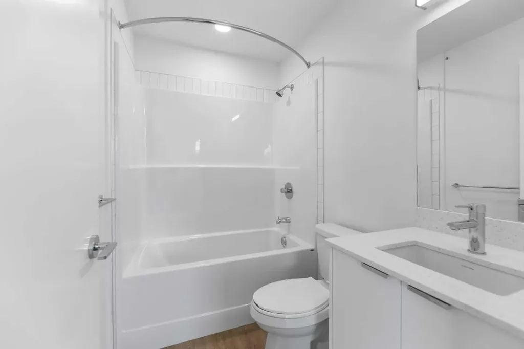 8500 19 Avenue SE Calgary AB T2A 0M8