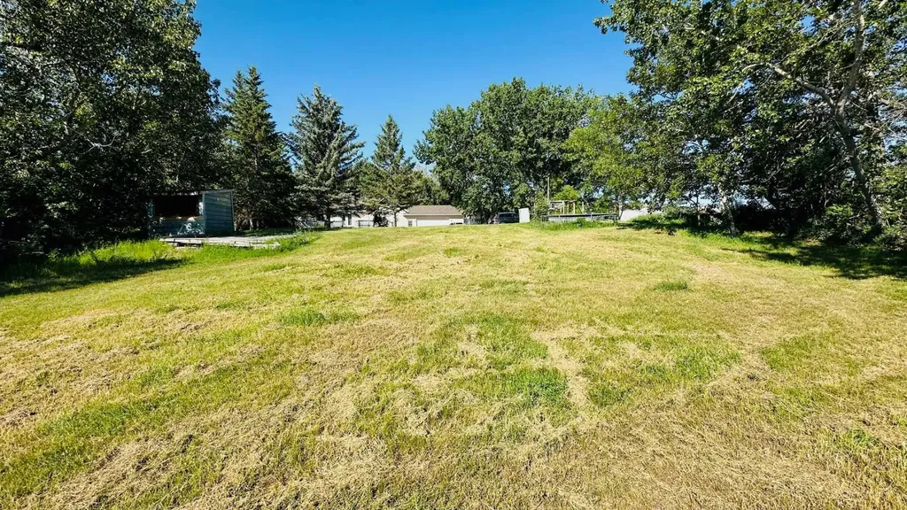 210026A Highway 575 Rural Kneehill County AB T0J 0Y0