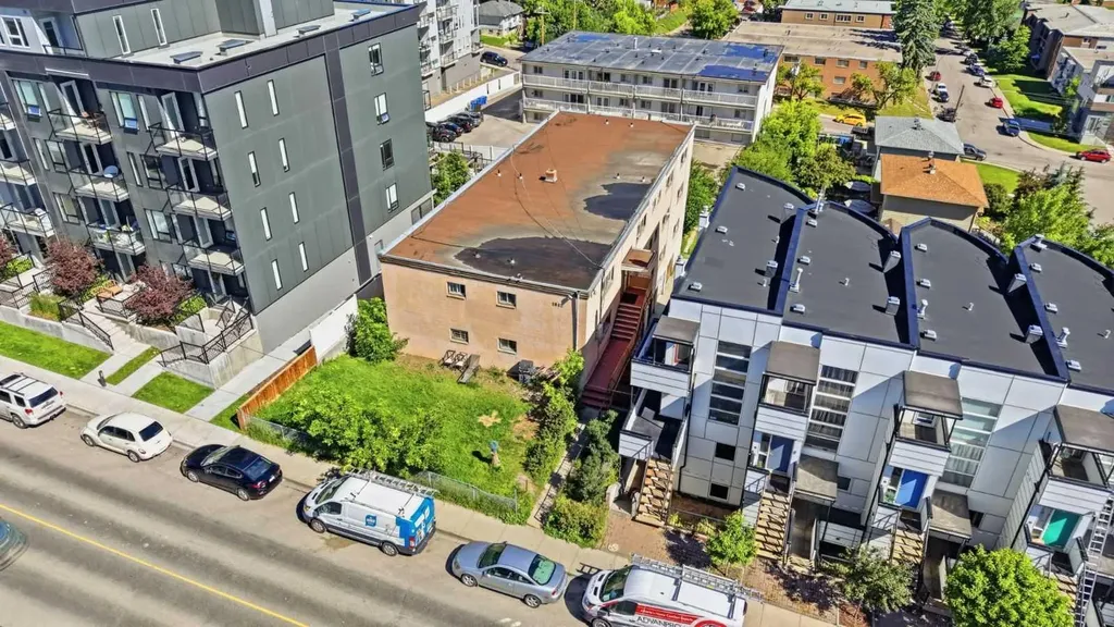 1812 26 Avenue SW Calgary AB T2T 1E1