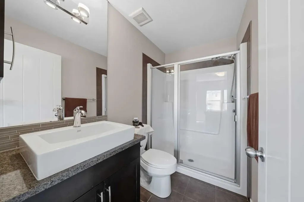 464 Quarry Villas SE Calgary AB T2C 5K1
