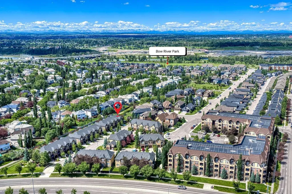 464 Quarry Villas SE Calgary AB T2C 5K1