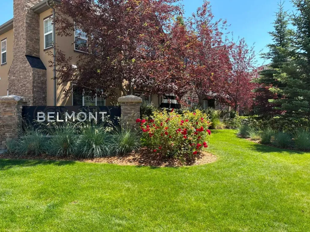 464 Quarry Villas SE Calgary AB T2C 5K1