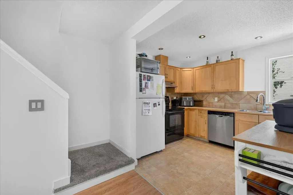 137 Bridlewood Lane SW Calgary AB T2Y 3X8