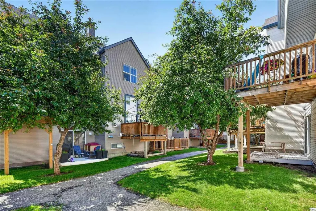 137 Bridlewood Lane SW Calgary AB T2Y 3X8