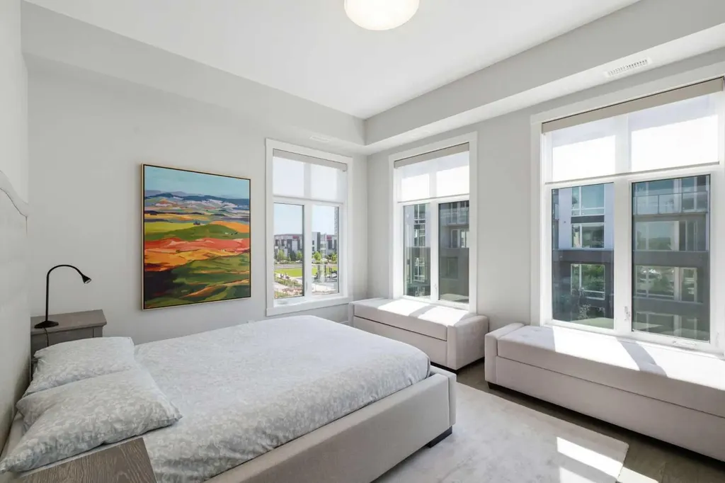 275 Lebel Crescent NW Calgary AB T3B 6L5