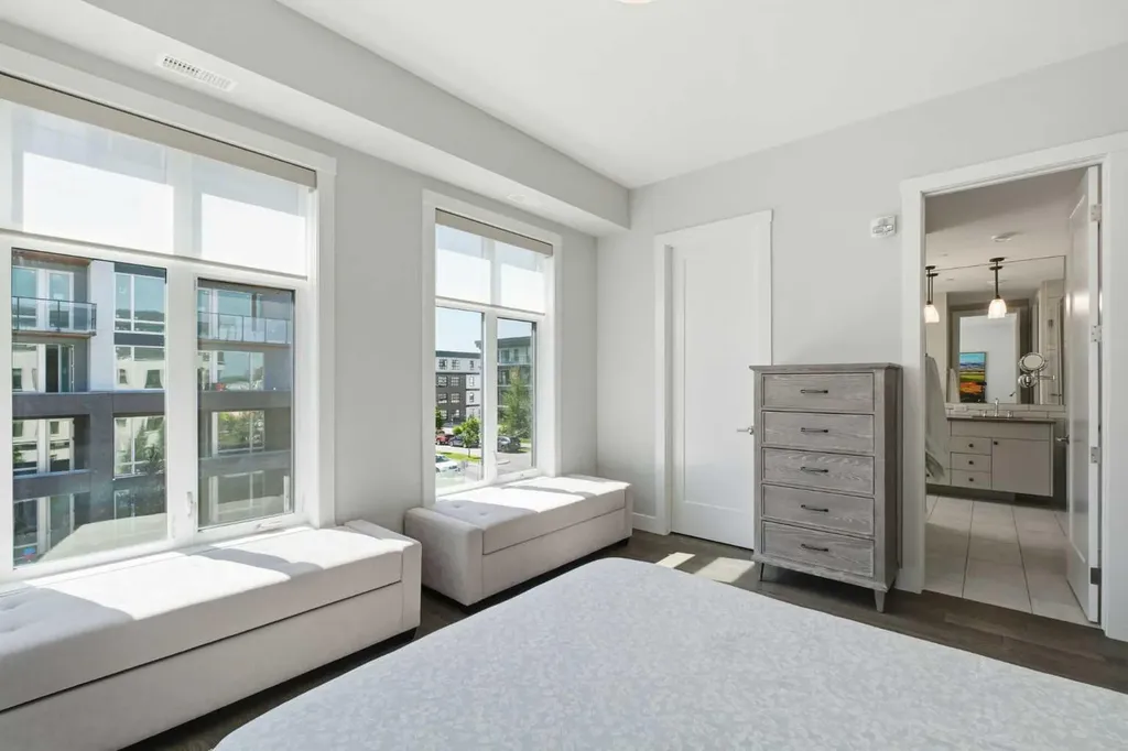 275 Lebel Crescent NW Calgary AB T3B 6L5